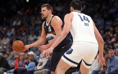 约基奇三双默里29+8 兰代尔26分掘金击败灰熊