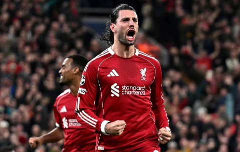 欧冠一夜7球+惊天逆转，巴萨大胜利物浦逆转，八强全部出炉