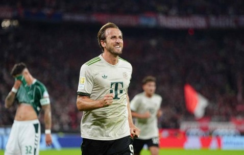 32岁凯恩获得82分评分，率队5连胜领跑德甲，表现太出色了