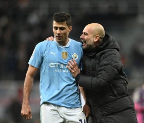 皇马球迷造谣罗德里抢了维尼休斯金球奖，不受伤连足球先生也没有