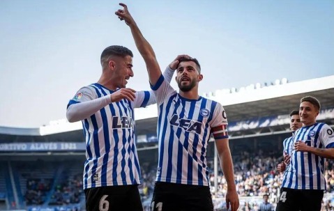 西甲：阿拉维斯VS莱万特 比分分析