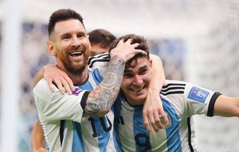 阿尔瓦雷斯下家已现，英超西甲豪门三选一引关注