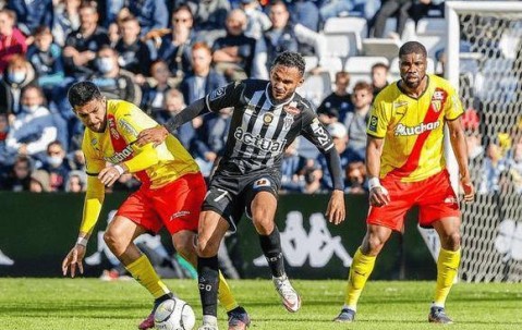 周三032：法甲 斯特拉斯堡VS欧塞尔，最新比分预测！