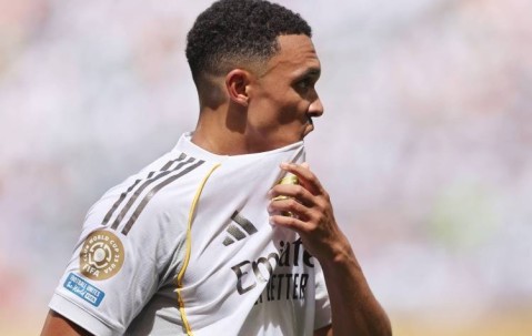 卡瓦哈尔伤退引变数，阿诺德或成皇马客战利物浦右路关键先生