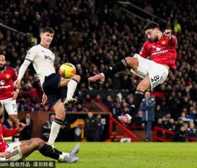 布鲁诺·费尔南德斯声称曼联高层想要套现他，但缺乏勇气违背主教练阿莫林意愿