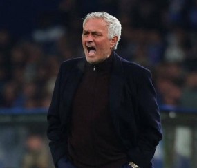 穆里尼奥带病坚守战场，本菲卡盼再现奇迹，皇马全力以赴戒备森严