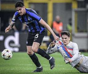 价值1亿!皇马巨星或转投曼联利物浦挖角卡马文加,国米铁闸或来投