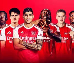 名利场最凉真相：阿尔特塔的轻拍，藏尽阿森纳更衣室的无声残酷！