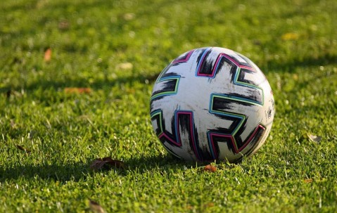 西甲皇马2-0瓦伦西亚 维尼修斯破门助球队稳居榜首