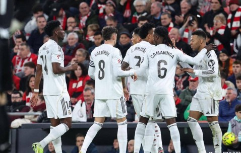 西甲争冠格局大洗牌，皇马3-0完胜毕尔巴鄂，姆巴佩追平C罗纪录引关注