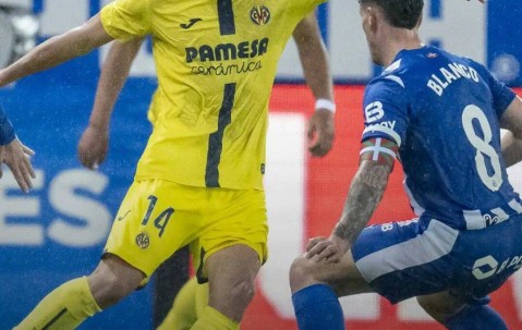 西甲联赛：比利亚雷亚尔如临大敌，皇家社会换帅如换刀