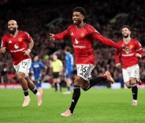 7000万“捡漏”稳了？22岁兽腰空降梦剧场，曼联中场这盘棋要活