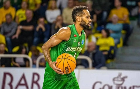 31岁的前快船次轮秀将加盟法甲豪门，状态依然出色？