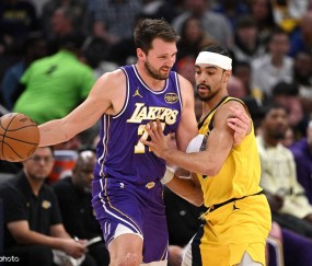 东契奇43+6+7詹姆斯23+9+9 里夫斯25分湖人战胜步行者