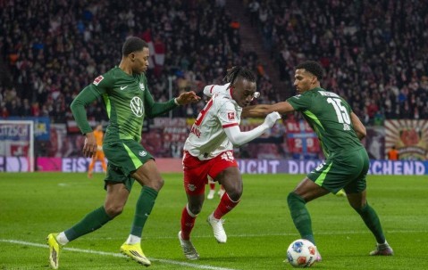 随着莱比锡2-2，奥格斯堡1-0，德甲最新积分榜出炉