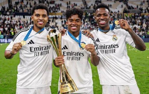 皇马巴西帮面临解散？带头大哥闹离队二弟三弟沦为替补