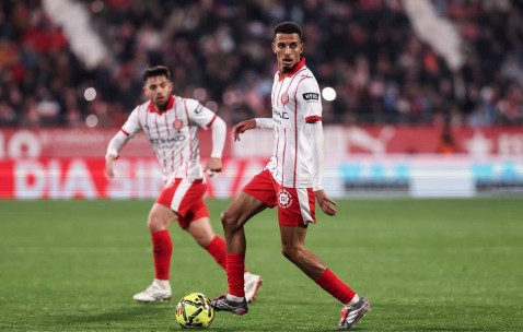 2-1逆转！20岁曼城租借新星自摆乌龙，助西甲第6塞尔塔豪取四连胜