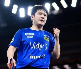 樊振东遭遇德甲联赛特殊换人规则，第四盘对手竟然换了人