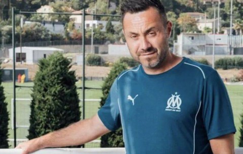 官宣！法甲名帅下课，曼联、曼城和热刺，都可能成为下家