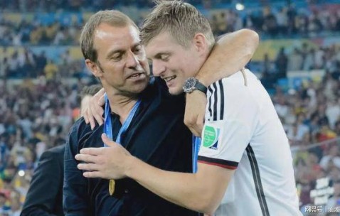 克罗斯：巴塞罗那以目前的比赛方式很难赢得欧冠冠军