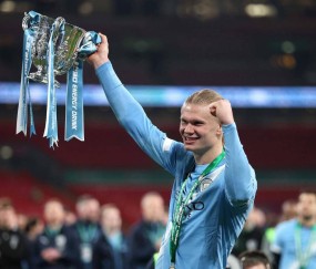 曼城夺得联赛杯冠军！哈兰德决赛舞台表现引发关注，9场决赛无进球无助攻