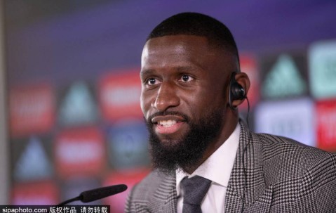 预计缺席3个月！皇马官方：吕迪格左腿股直肌受伤